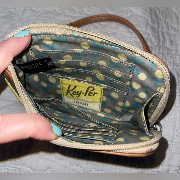 Fossil Keyper - Picture 4 of 5